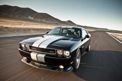 DODGE CHALLENGER 392 brown