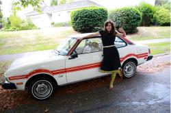 DODGE COLT interior