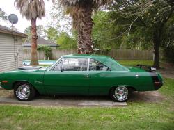 DODGE DART green