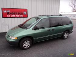 DODGE GRAND CARAVAN green