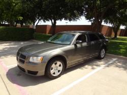 DODGE MAGNUM brown