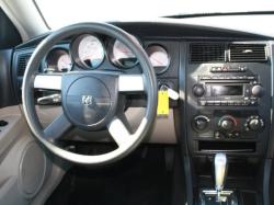 DODGE MAGNUM interior