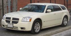 DODGE MAGNUM white