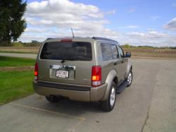 DODGE NITRO brown