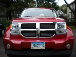 DODGE NITRO red