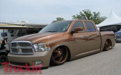 DODGE RAM brown