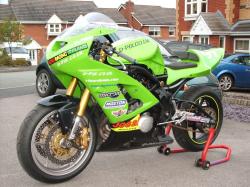 DUCATI 748 green