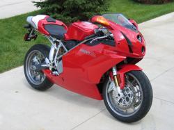 DUCATI 749 red