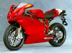 DUCATI 999 red