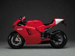 ducati desmosedici