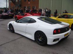 FERRARI 360 white