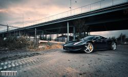 FERRARI 458 ITALIA black