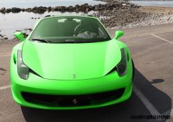 FERRARI 458 ITALIA green