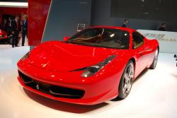 FERRARI 458 ITALIA red