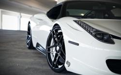 FERRARI 458 ITALIA white