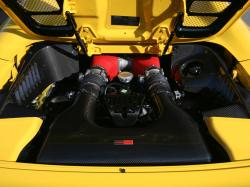 FERRARI 458 SPIDER engine