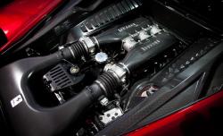 FERRARI 458 engine