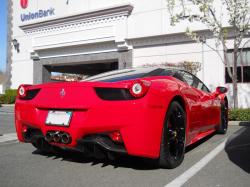 FERRARI 458 red