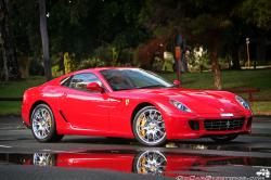 FERRARI 599 red