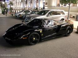 FERRARI ENZO black