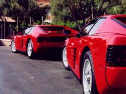 FERRARI TESTAROSSA green