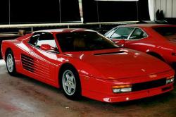 FERRARI TESTAROSSA red