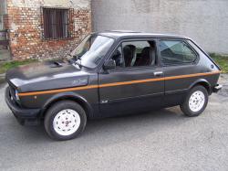 FIAT 127 black