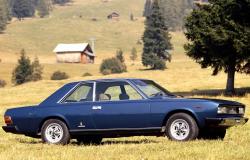 FIAT 130 COUPE blue