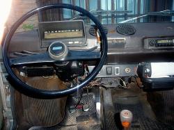 FIAT 133 interior