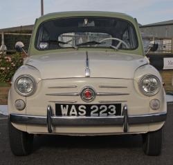 FIAT 600 white