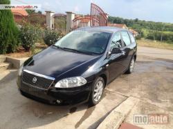 FIAT CROMA green