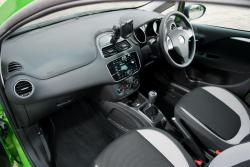 FIAT PUNTO interior