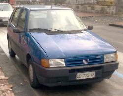 FIAT UNO blue