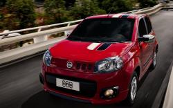 FIAT UNO red