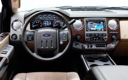 FORD 250 interior