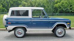 FORD BRONCO blue