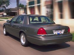 ford crown victoria