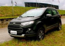 FORD ECO SPORT black