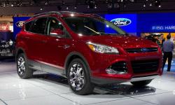 FORD ESCAPE 2.0 red