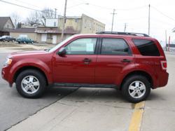 FORD ESCAPE red