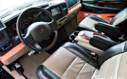 FORD EXCURSION interior