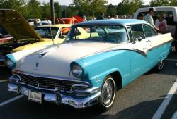 FORD FAIRLANE blue