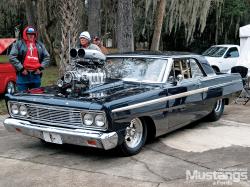 FORD FAIRLANE silver