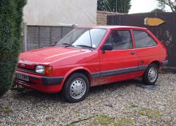 FORD FIESTA 1.1 brown