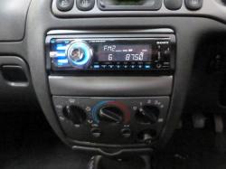 FORD FIESTA 1.1 interior