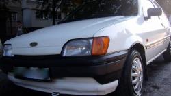 FORD FIESTA 1.1 white