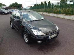 FORD FOCUS 1.4 black