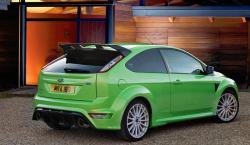 FORD FOCUS green