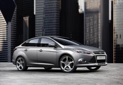 FORD FOCUS silver