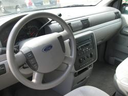 FORD FREESTAR interior